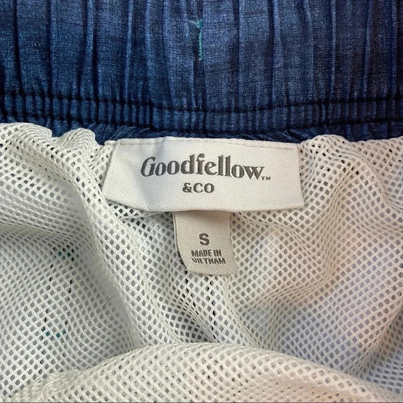 Goodfellow USF 50+ Swim Shorts Size Small NWT - Picture 3 of 4